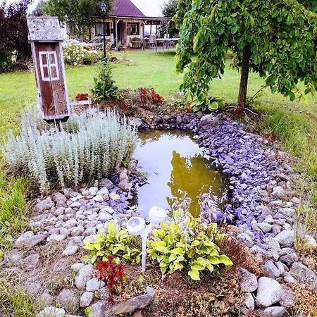 Saviaugu Majake Polvamaal * Karsa