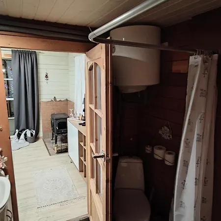 Saviaugu Majake Polvamaal Chalet