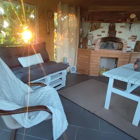 Saviaugu Majake Polvamaal