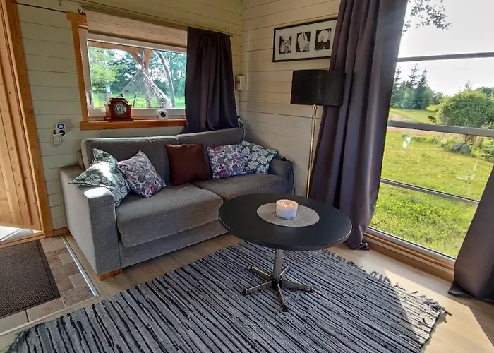 Saviaugu Majake Polvamaal シャレー